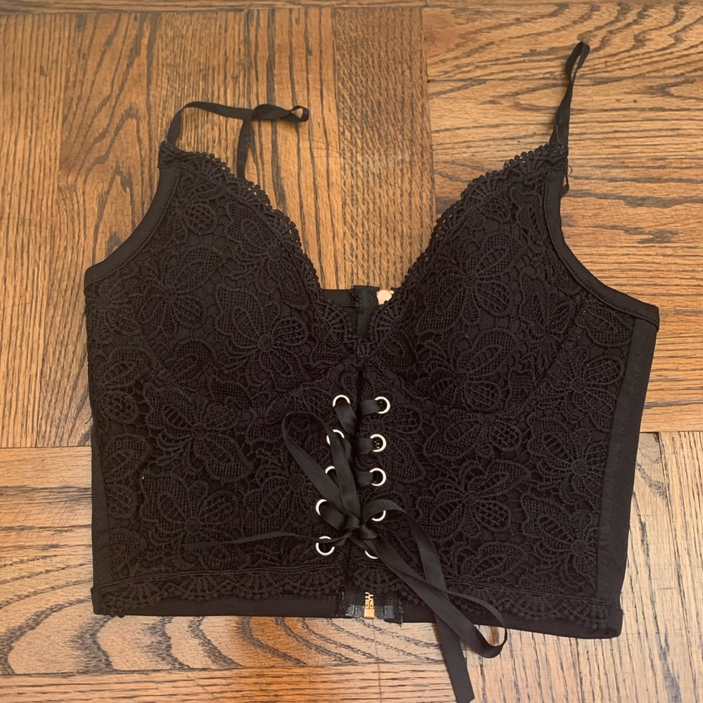 black lace up ribbed tank